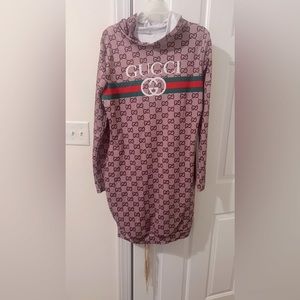 Hooded GG print dress with pockets! Classic Brown with red/green logo, NWOT